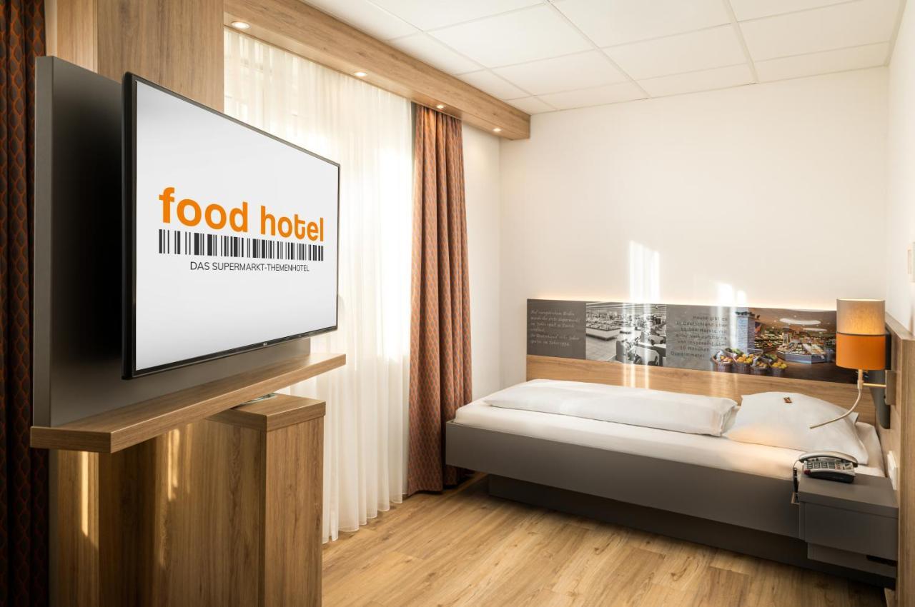 Food Hotel Нойвід Екстер'єр фото